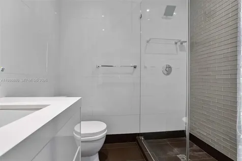 610 Harbor Circle Key Biscayne FL 33149