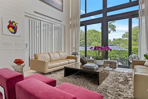 610 Harbor Circle Key Biscayne FL 33149