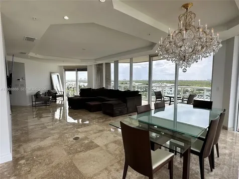 6051 N Ocean Drive Hollywood FL 33019
