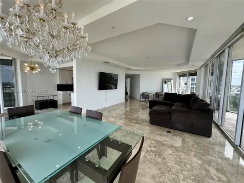 6051 N Ocean Drive Hollywood FL 33019