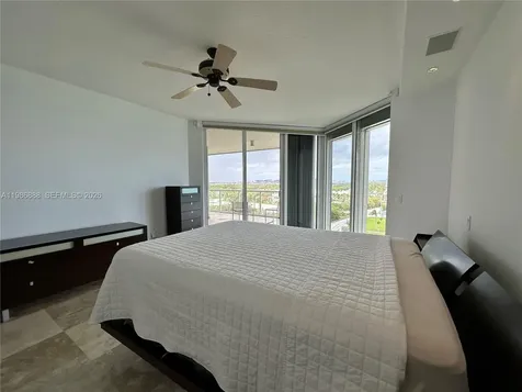 6051 N Ocean Drive Hollywood FL 33019