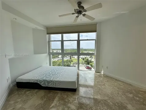 6051 N Ocean Drive Hollywood FL 33019