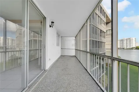 2999 Point East Drive Aventura FL 33160