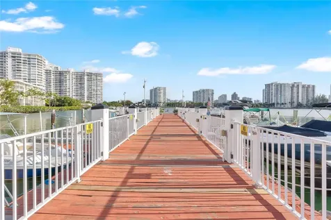 2999 Point East Drive Aventura FL 33160