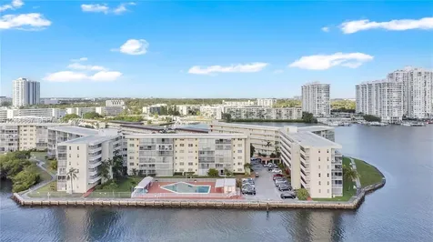 2999 Point East Drive Aventura FL 33160