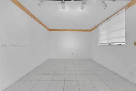 2999 Point East Drive Aventura FL 33160
