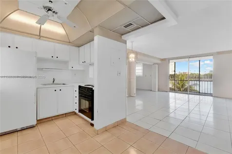2999 Point East Drive Aventura FL 33160