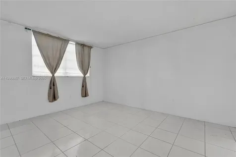 2999 Point East Drive Aventura FL 33160
