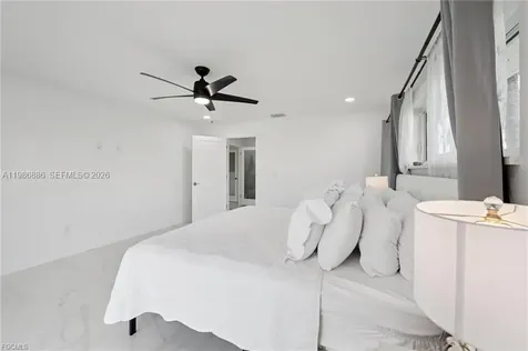 1819 SE 43 Street Cape Coral FL 33904