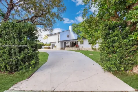 9005 SW 56th Street Miami FL 33165