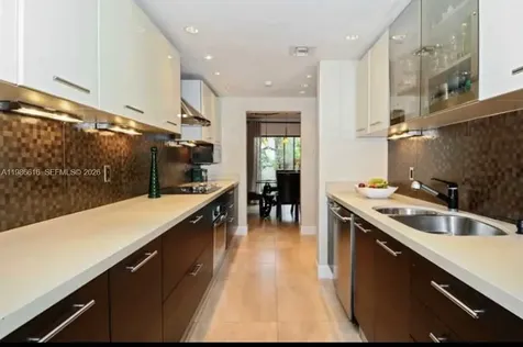 2991 Lakewood Lane Hollywood FL 33021