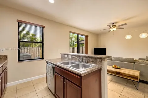 4233 SW 164th Court Miami FL 33185