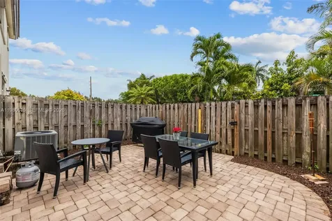 4233 SW 164th Court Miami FL 33185