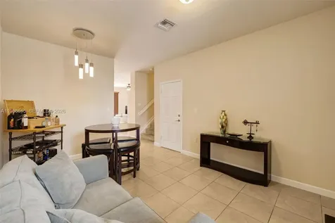 4233 SW 164th Court Miami FL 33185