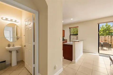 4233 SW 164th Court Miami FL 33185