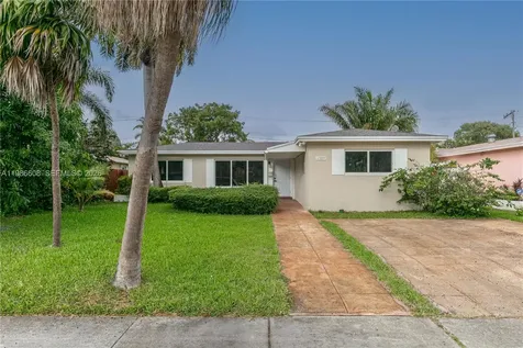 1507 Harding Street Hollywood FL 33020