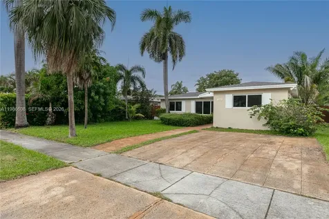1507 Harding Street Hollywood FL 33020