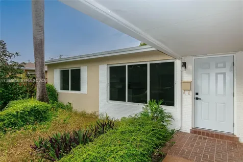 1507 Harding Street Hollywood FL 33020