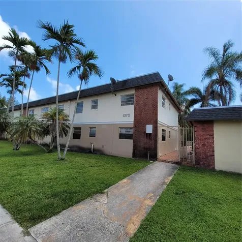 1370 NE 119th Street Miami FL 33161