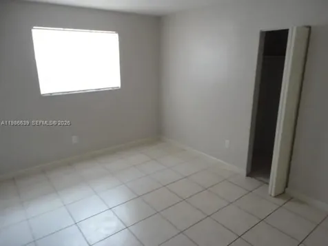 1370 NE 119th Street Miami FL 33161