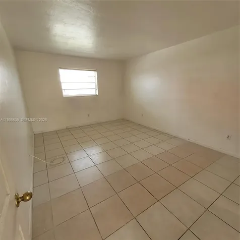 1370 NE 119th Street Miami FL 33161