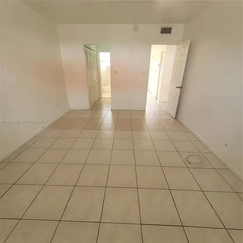 1370 NE 119th Street Miami FL 33161
