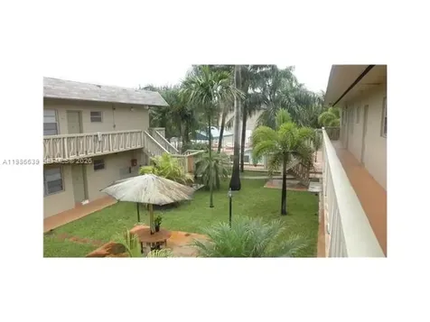 1370 NE 119th Street Miami FL 33161