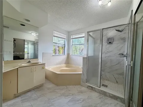 12619 NW 11th Place Sunrise FL 33323