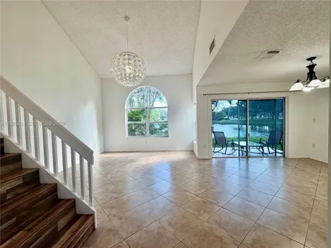 12619 NW 11th Place Sunrise FL 33323