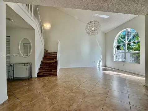 12619 NW 11th Place Sunrise FL 33323
