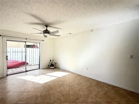 12619 NW 11th Place Sunrise FL 33323