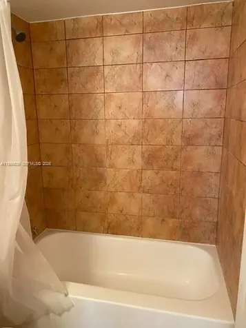 16465 NE 22nd Avenue North Miami Beach FL 33160