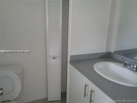 1925 Thomas Street Hollywood FL 33020