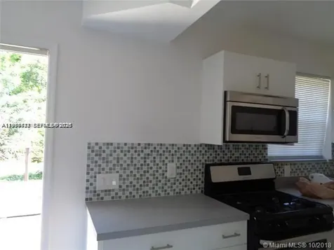 1925 Thomas Street Hollywood FL 33020