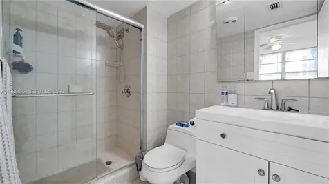 18041 Biscayne Boulevard Aventura FL 33160