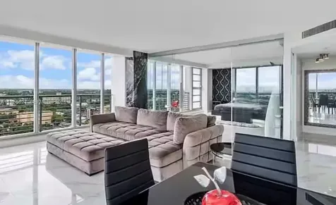 1720 Harrison Street Hollywood FL 33020