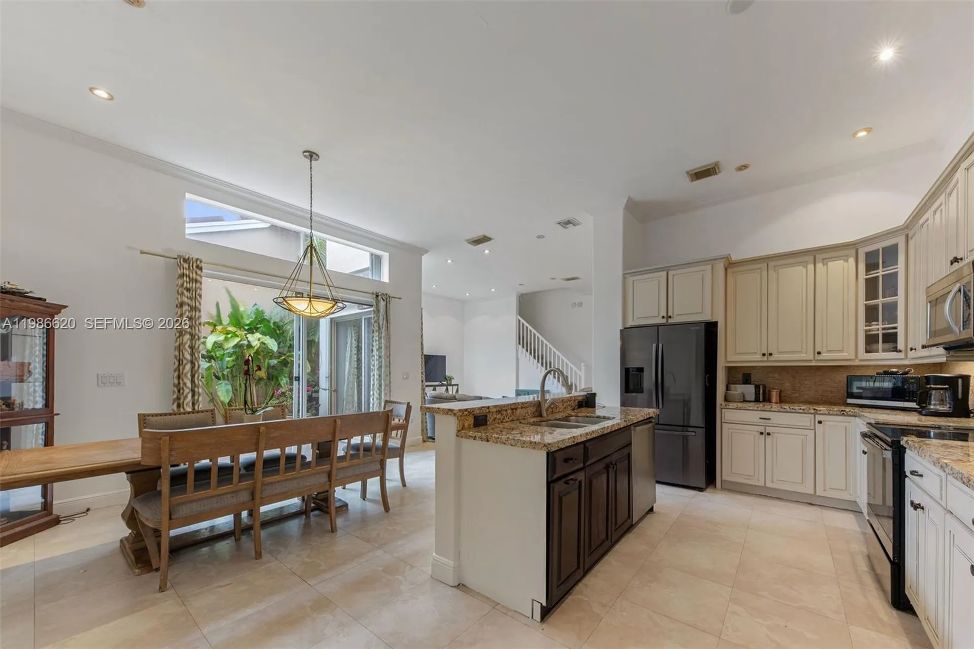 1104 Redwood Street Hollywood FL 33019