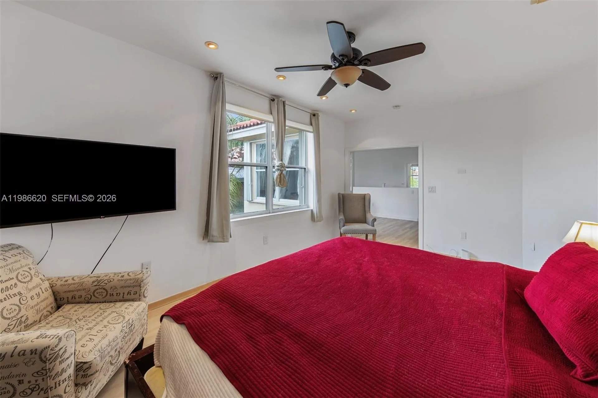 1104 Redwood Street Hollywood FL 33019