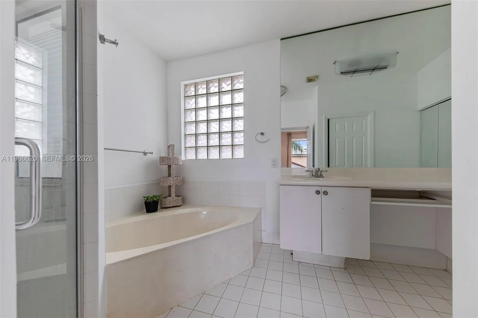 1104 Redwood Street Hollywood FL 33019