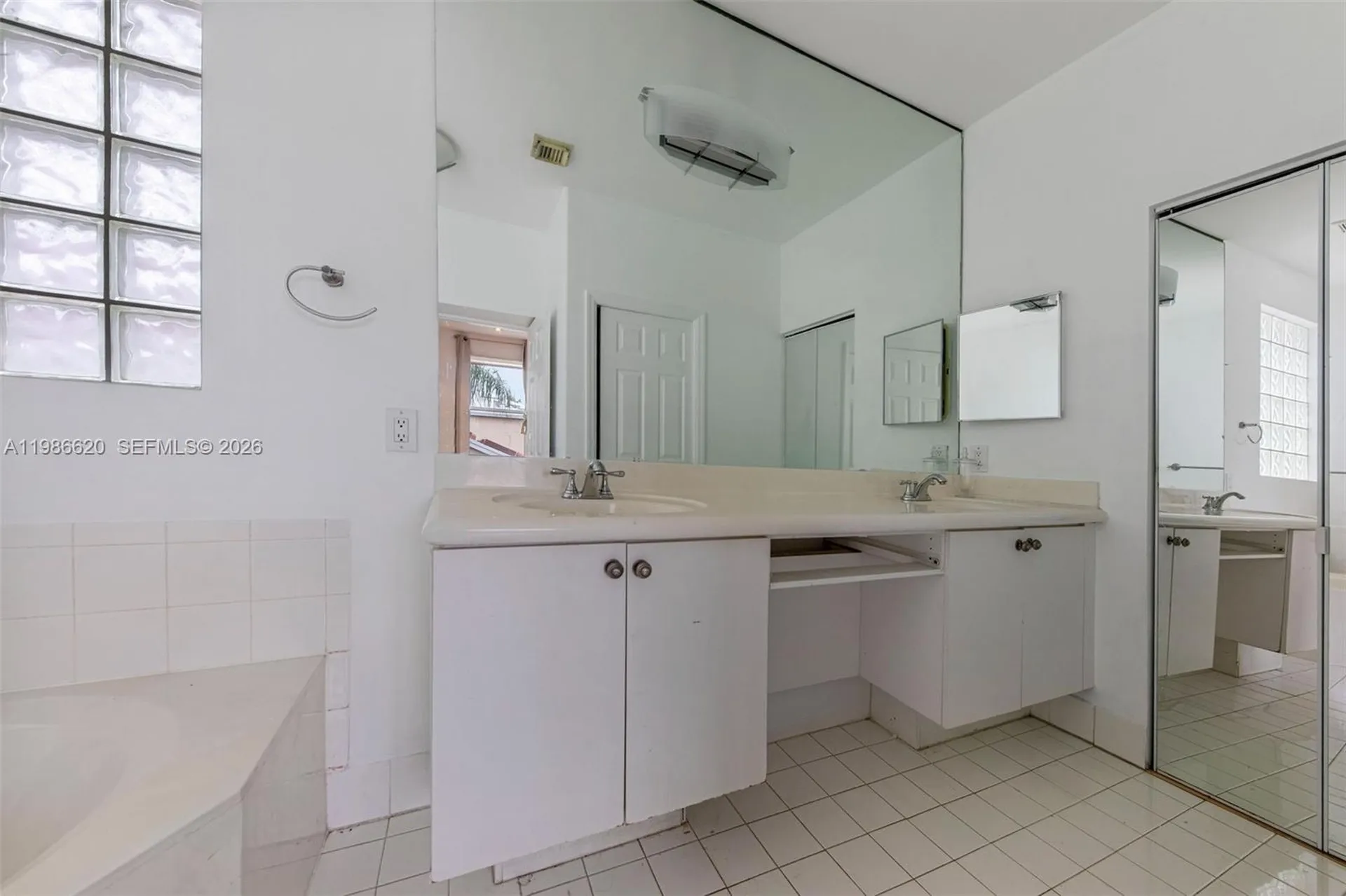 1104 Redwood Street Hollywood FL 33019