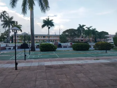 1050 Atlantic Shores Boulevard Hallandale Beach FL 33009