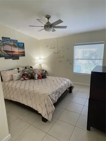 19800 SW 180 Th Avenue Lot 588 Miami FL 33187