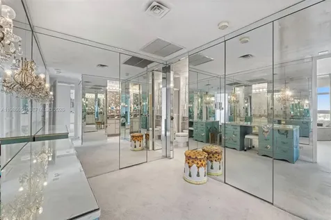 5055 Collins Avenue Miami Beach FL 33140