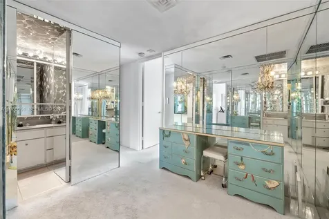 5055 Collins Avenue Miami Beach FL 33140