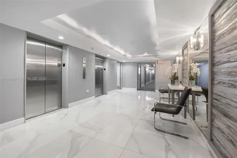 5055 Collins Avenue Miami Beach FL 33140