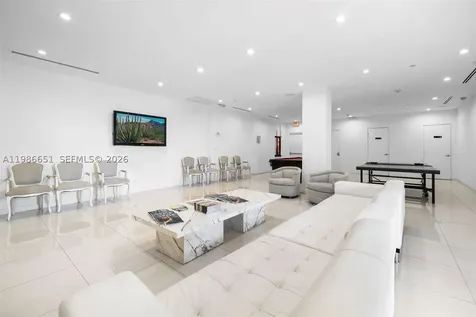 5055 Collins Avenue Miami Beach FL 33140