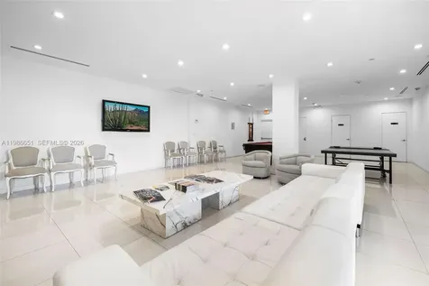 5055 Collins Avenue Miami Beach FL 33140