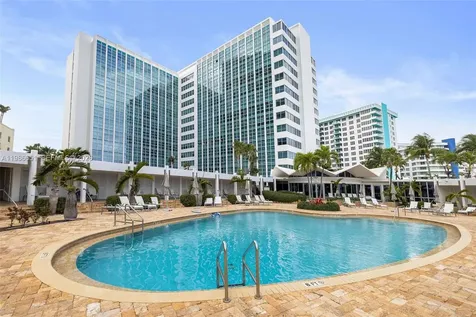 5055 Collins Avenue Miami Beach FL 33140