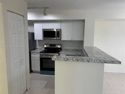655 SW 111th Way Pembroke Pines FL 33025