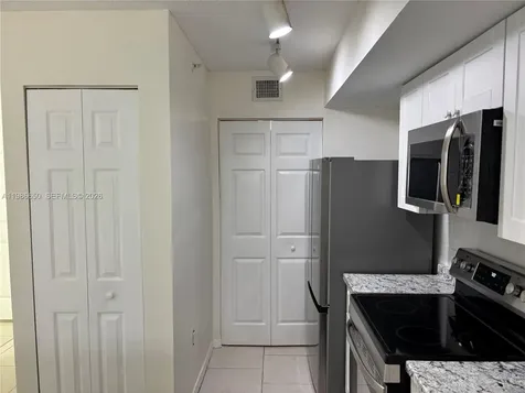 655 SW 111th Way Pembroke Pines FL 33025